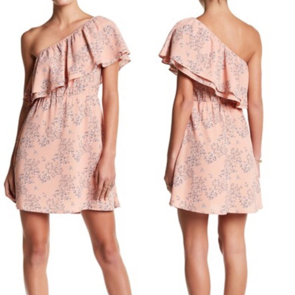 Lush Dresses & Skirts - Lush floral sleeveless 1 shoulder ruffle dress K19